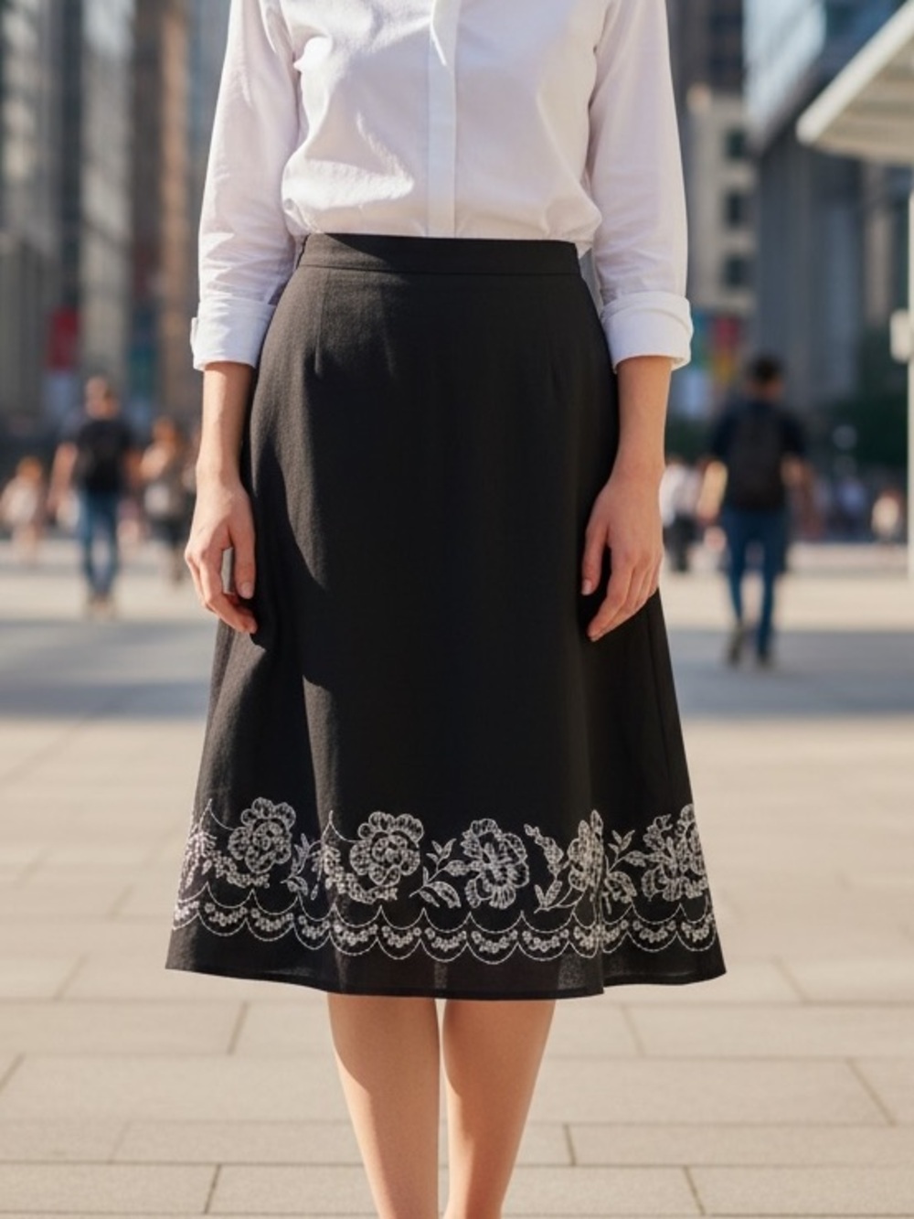 Ann Taylor Loft A-Line black skirt, size 4.  Fully lined.  Side zipper.